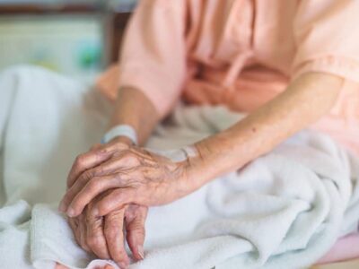 How to Identify Signs of Malnutrition in Yourself and Others